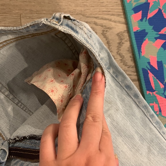 🔴 Pac Sun Bullhead Denim Jeans in Light Wash - Picture 4 of 8